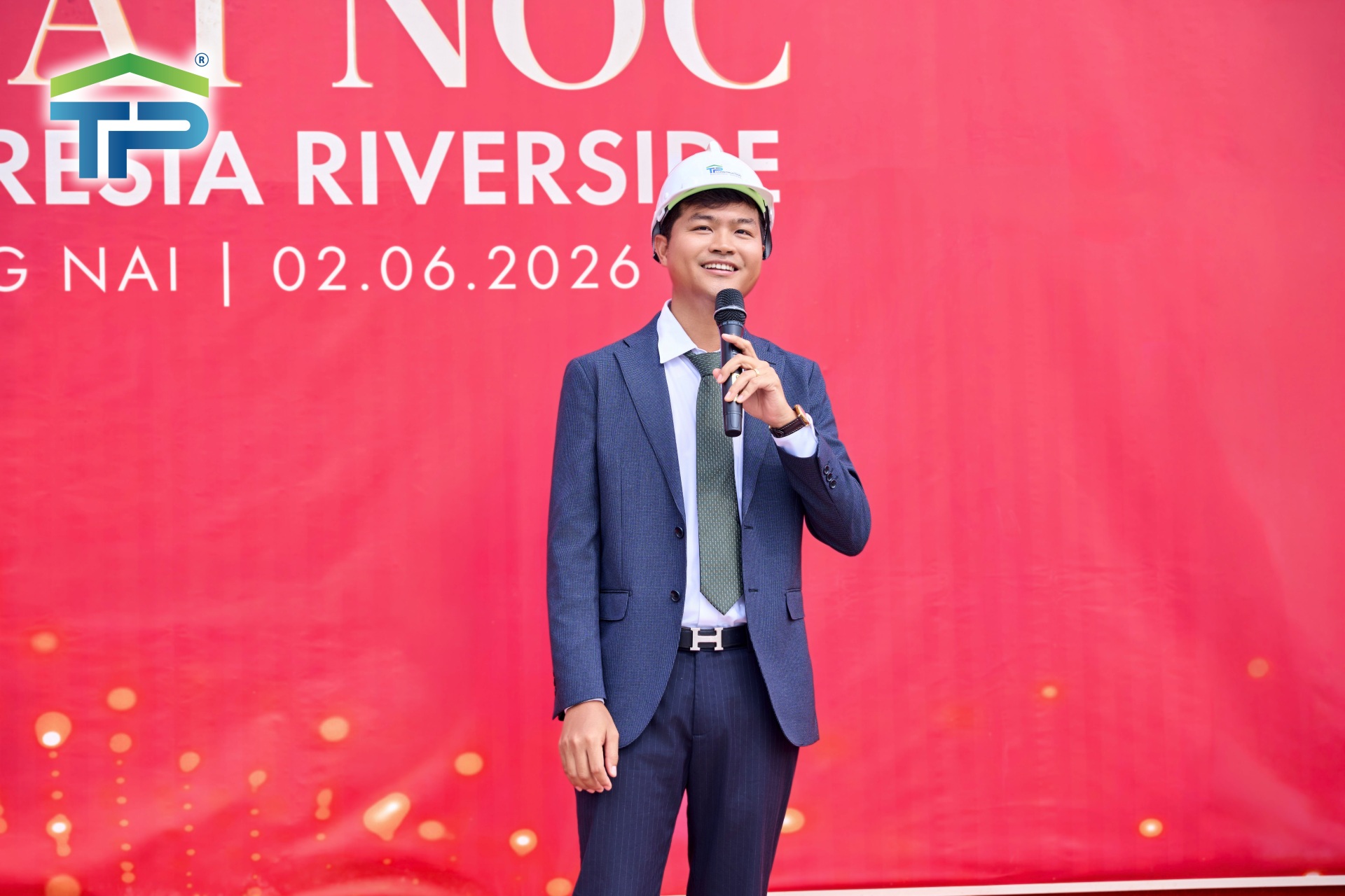 Tổng Giám Đốc công ty Tài Phú phát biểu chia sẻ cảm nghĩ